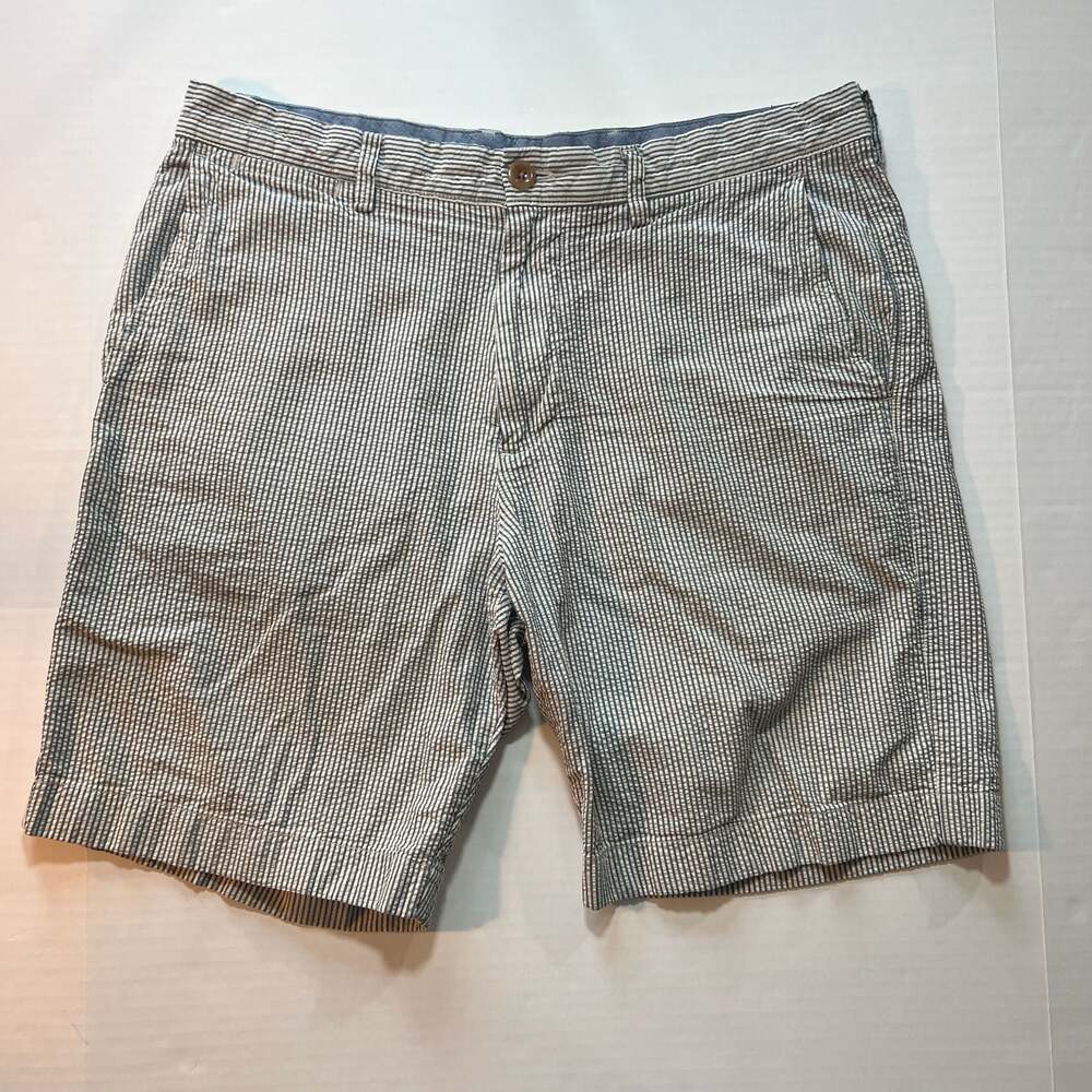 J.Crew Men's Seersucker Striped Flat Front Shorts size 33